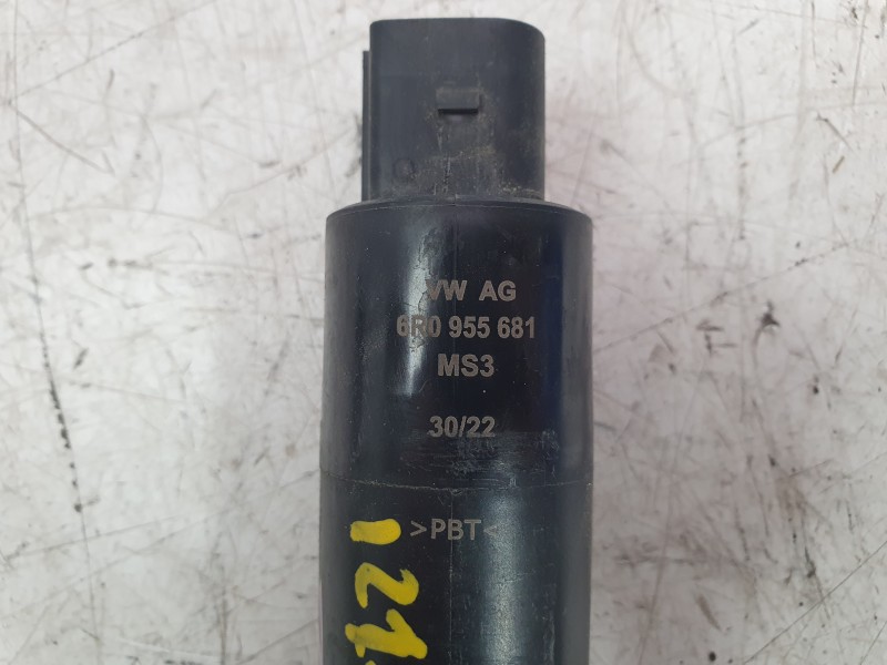 Recambio de bomba limpia para audi q3 sportback (f3n) 35 tdi referencia OEM IAM 6R0955681  