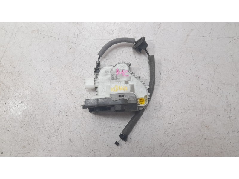 Recambio de cerradura puerta delantera izquierda para audi a1 sportback (8xa, 8xf) 1.6 tdi referencia OEM IAM 8X1837015C  EZCAU1