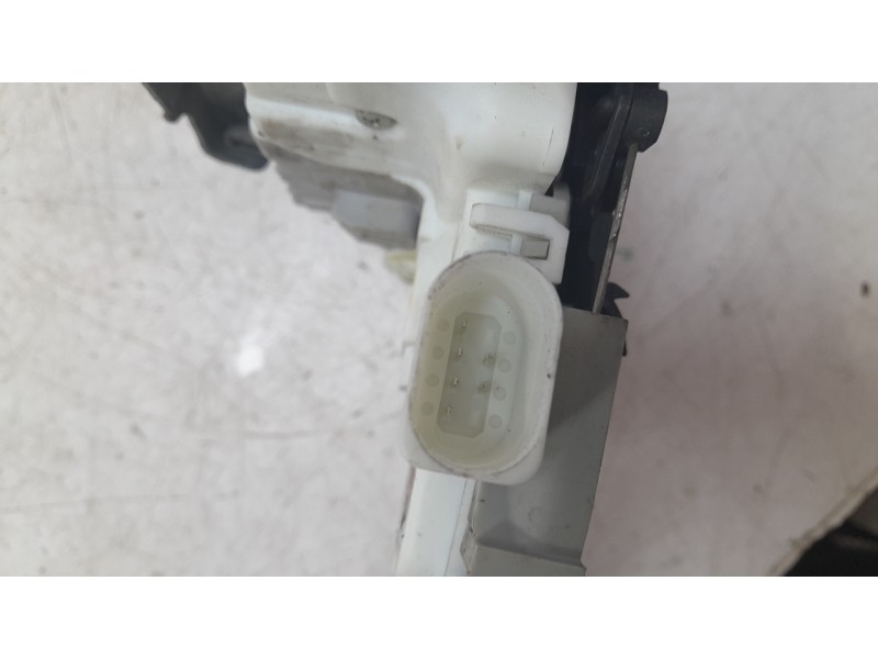 Recambio de cerradura puerta delantera izquierda para audi a1 sportback (8xa, 8xf) 1.6 tdi referencia OEM IAM 8X1837015C  EZCAU1