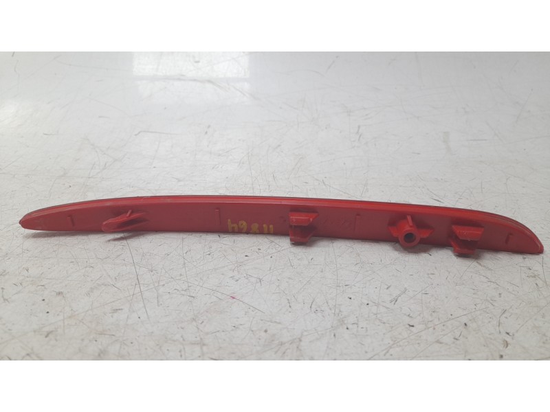 Recambio de piloto trasero izquierdo paragolpes para mercedes-benz b-klasse (bm 247) b 200 d referencia OEM IAM A0998208700  