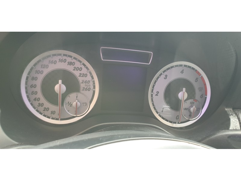 mercedes-benz clase a (w176) del año 2015