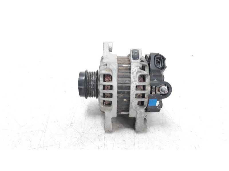 Recambio de alternador para hyundai i20 1.2 16v cat referencia OEM IAM 3730003600 ALF470123 