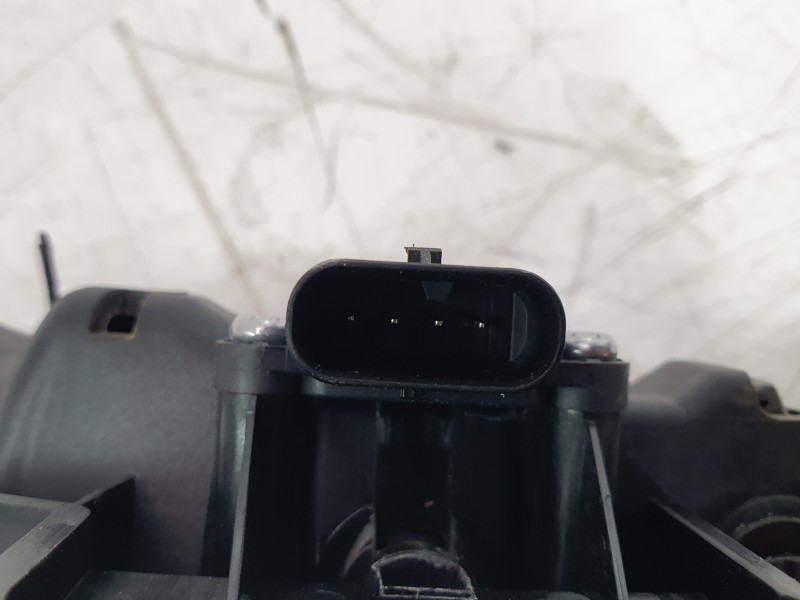 Recambio de maneta exterior delantera izquierda para tesla model 3 ev referencia OEM IAM 152811400D  