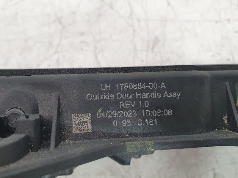 Recambio de maneta exterior delantera izquierda para tesla model 3 ev referencia OEM IAM 152811400D  
