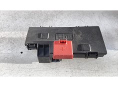 CAJA RELES / FUSIBLES JN1512A581GC 
