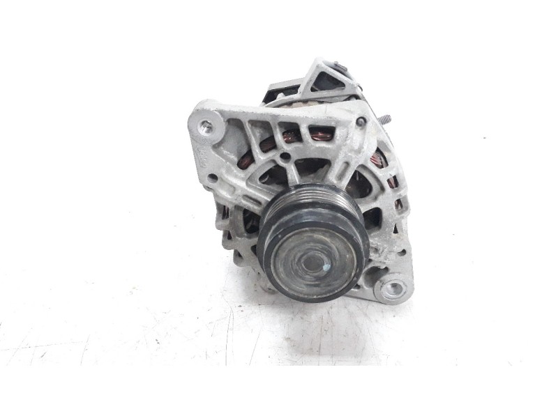 Recambio de alternador para hyundai i20 1.2 16v cat referencia OEM IAM 3730003600 ALF470123 