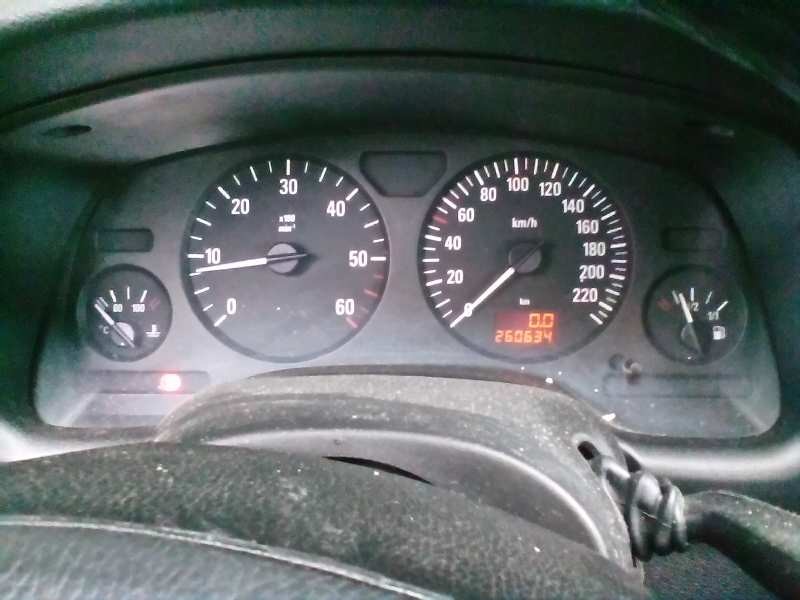 opel astra g berlina del año 1998