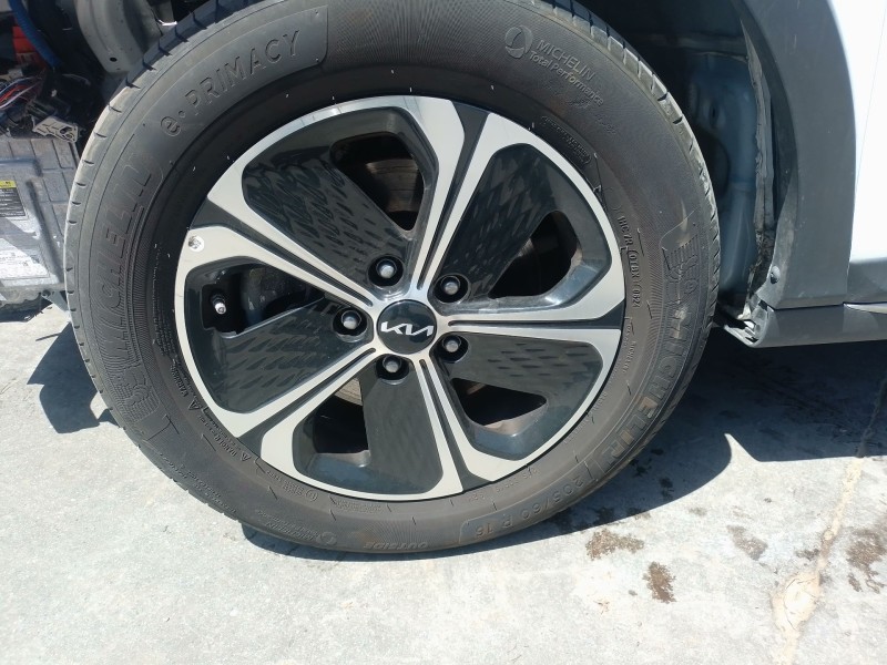 Recambio de llanta para kia xceed (cd) 1.6 gdi hybrid referencia OEM IAM   