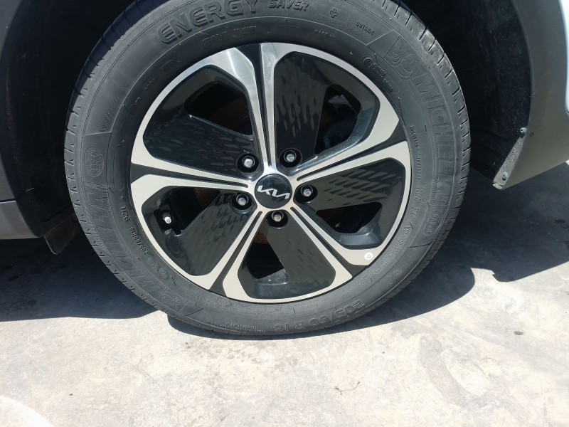 Recambio de llanta para kia xceed (cd) 1.6 gdi hybrid referencia OEM IAM   