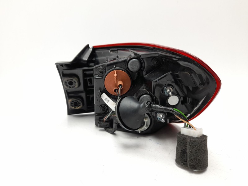 Recambio de piloto trasero izquierdo para kia ceed (cd) 1.0 t-gdi referencia OEM IAM 92401J7500  