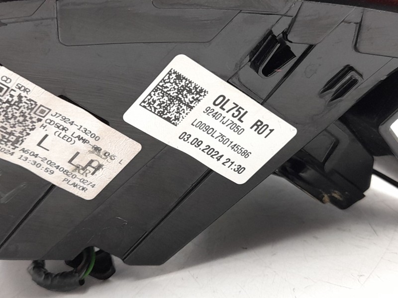 Recambio de piloto trasero izquierdo para kia ceed (cd) 1.0 t-gdi referencia OEM IAM 92401J7500  