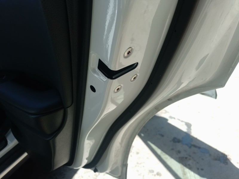 Recambio de cerradura puerta trasera derecha para kia xceed (cd) 1.6 gdi hybrid referencia OEM IAM   