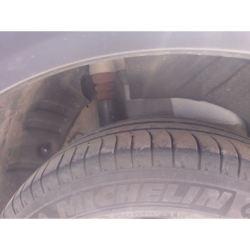 Recambio de amortiguador trasero derecho para kia xceed (cd) 1.6 gdi hybrid referencia OEM IAM   