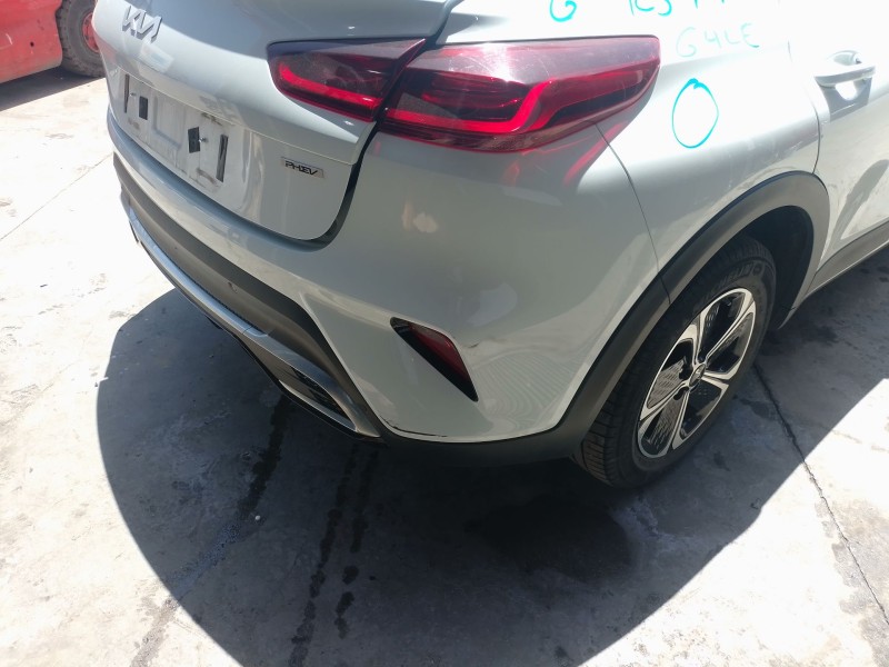 Recambio de paragolpes trasero para kia xceed (cd) 1.6 gdi hybrid referencia OEM IAM   