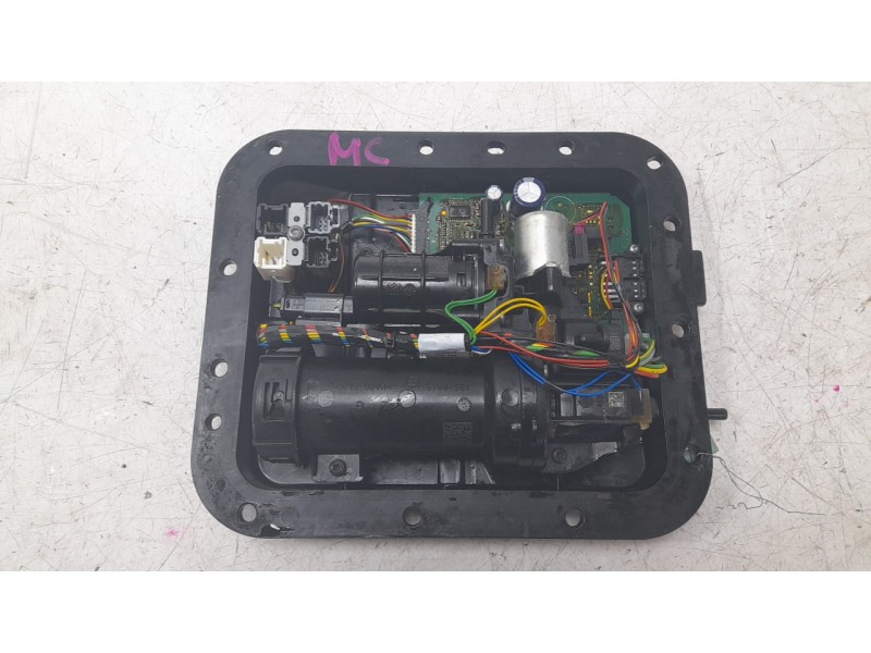 Recambio de bomba combustible para citroën c4 cactus origins referencia OEM IAM 12678023  