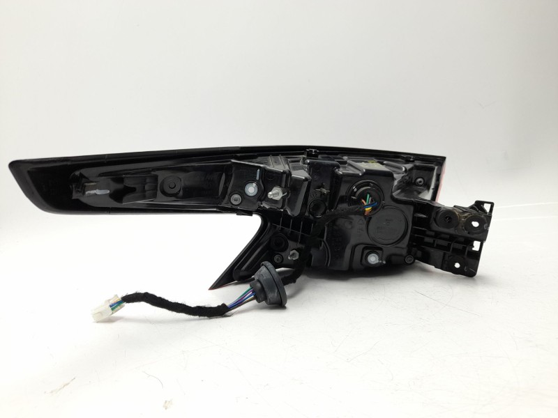 Recambio de piloto trasero derecho para omoda 5 1.6 referencia OEM IAM 605001816AA  