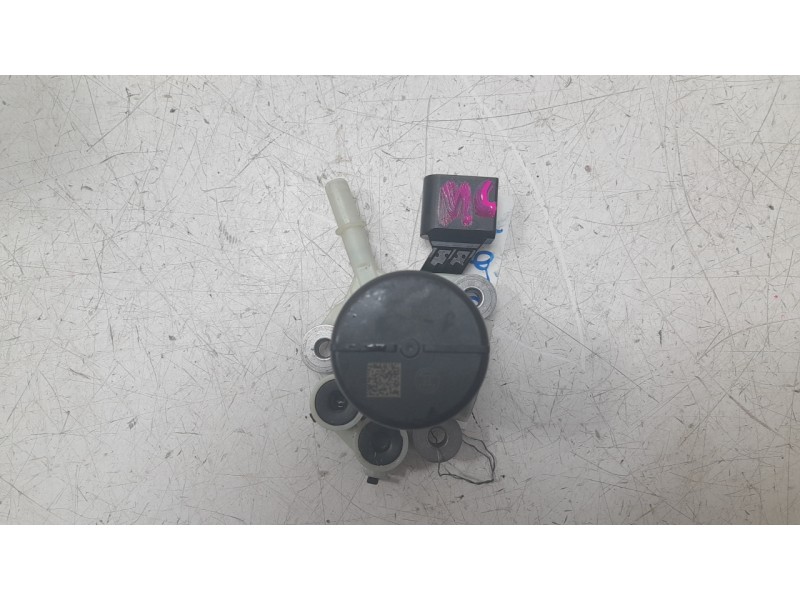 Recambio de bomba combustible para seat arona (kj7, kjp) 1.6 tdi referencia OEM IAM 5Q0131969E 504626878 