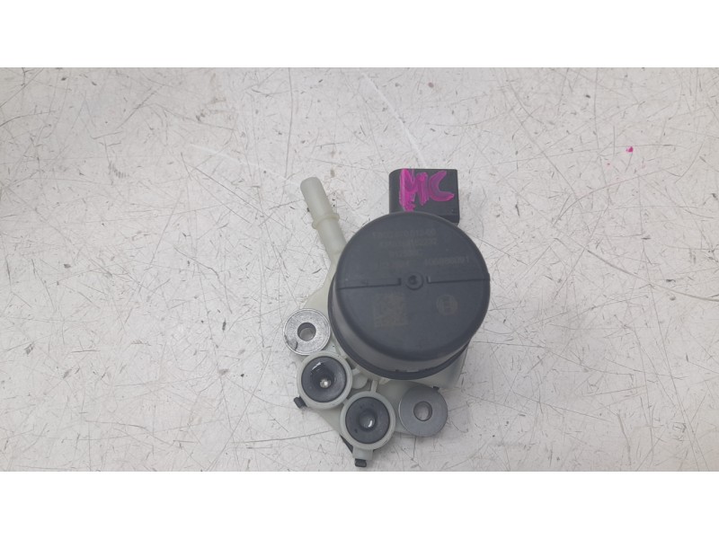 Recambio de bomba combustible para audi a3 sportback (8ya, 8yf) 30 tdi referencia OEM IAM 5Q0131969E 510197978 