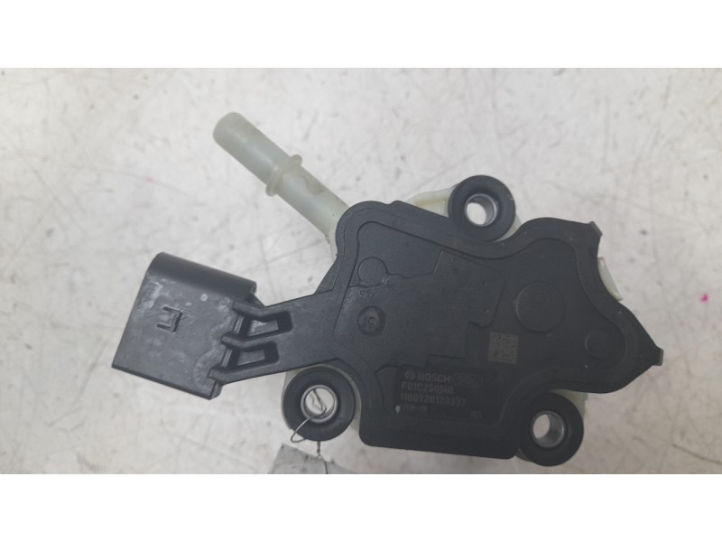 Recambio de bomba combustible para seat arona 1.6 tdi referencia OEM IAM 5Q0131969E 502206787 