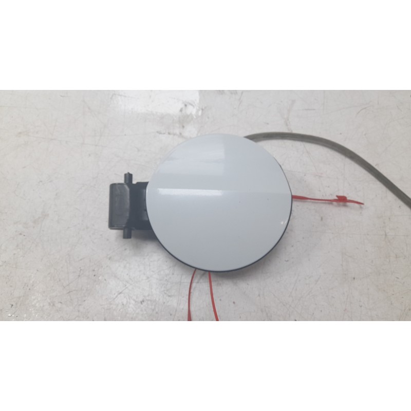 Recambio de tapa exterior combustible para audi a1 sportback (8xa, 8xf) 1.6 tdi referencia OEM IAM 8X0809906D  