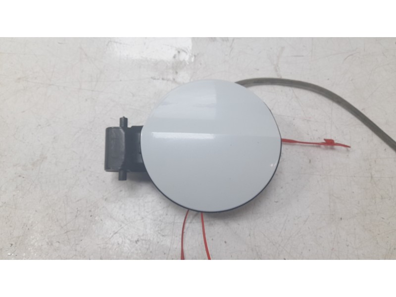 Recambio de tapa exterior combustible para audi a1 sportback (8xa, 8xf) 1.6 tdi referencia OEM IAM 8X0809906D  