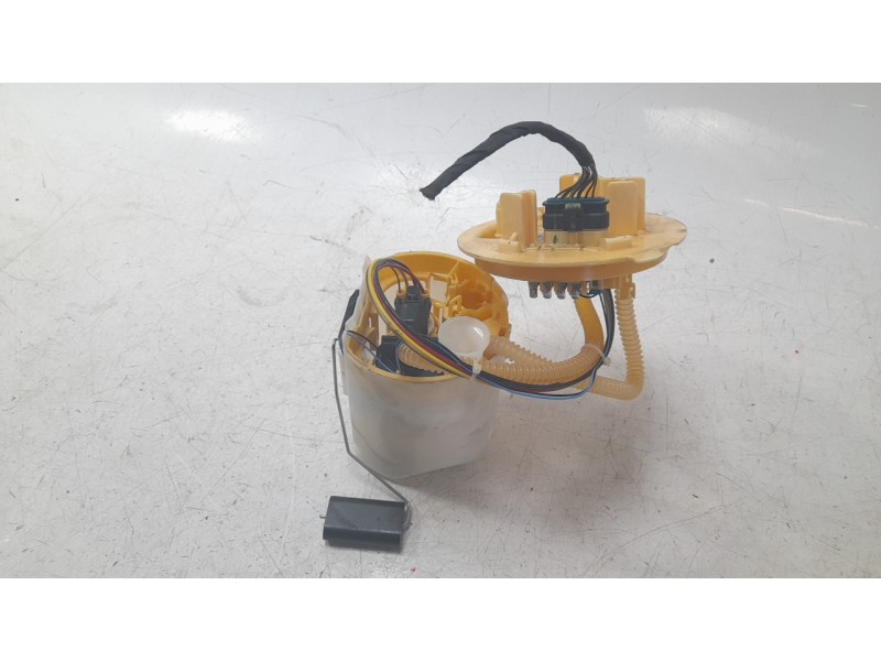 Recambio de bomba combustible para mercedes-benz b-klasse (bm 247) b 200 d referencia OEM IAM A2474706403  