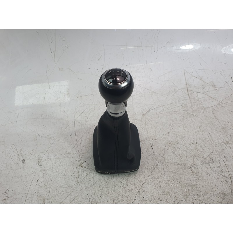 Recambio de pomo palanca cambio para audi a1 sportback (8xa, 8xf) 1.6 tdi referencia OEM IAM 8P0863279A  