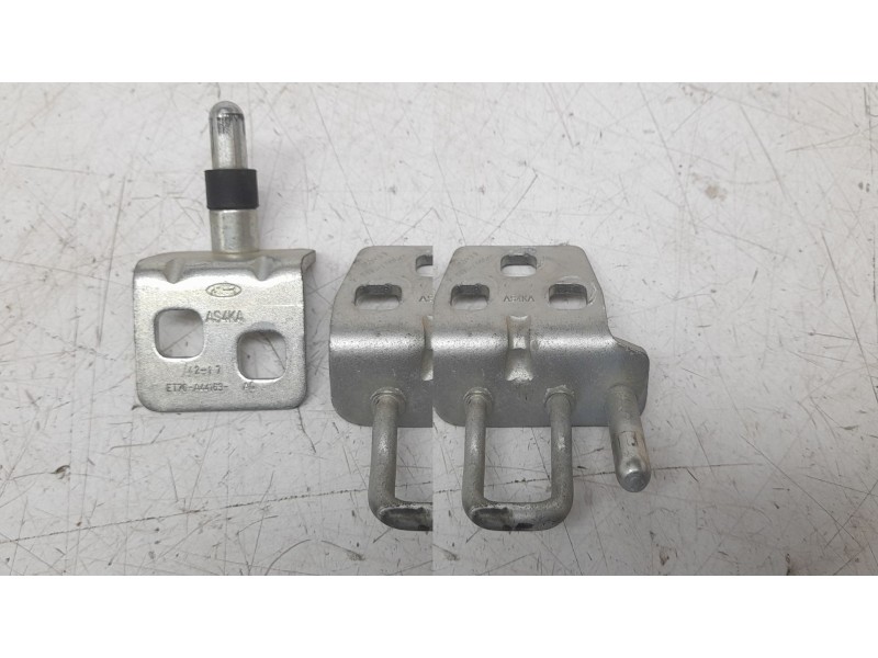 Recambio de bisagra puerta para ford transit courier b460 furgoneta/monovolumen 1.5 tdci referencia OEM IAM ET76A44163AC  