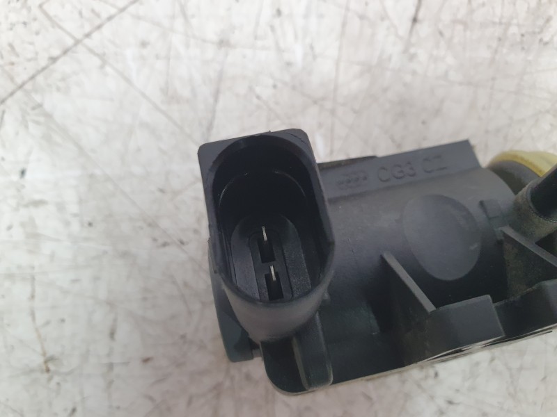 Recambio de valvula aire adicional para audi a1 sportback (8xa, 8xf) 1.6 tdi referencia OEM IAM 04L131051M  