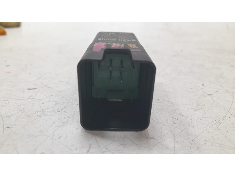 Recambio de caja precalentamiento para audi a1 sportback (8xa, 8xf) 1.6 tdi referencia OEM IAM 04L907281  MEF120037HQ/MEF120037V