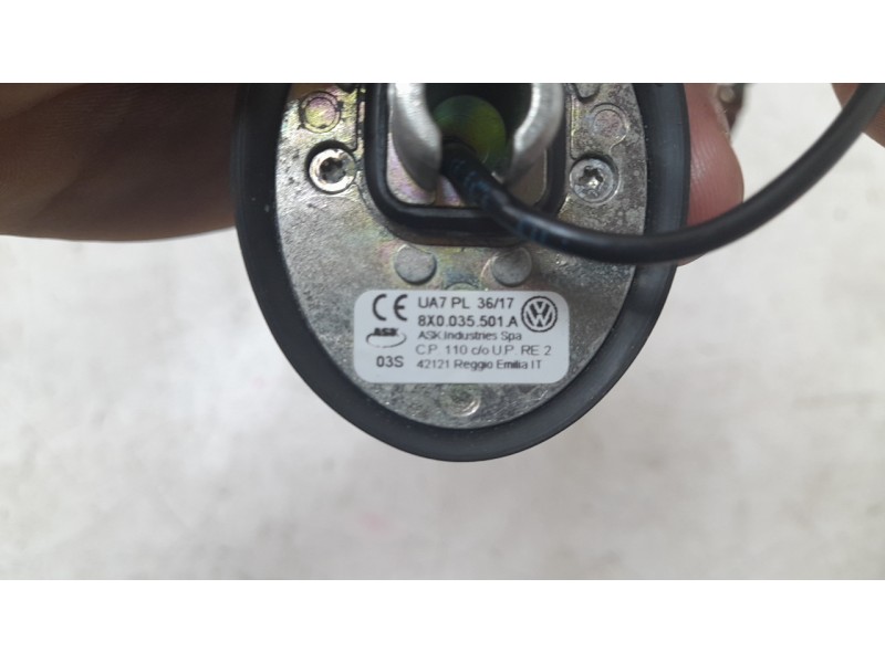 Recambio de antena para audi a1 sportback (8xa, 8xf) 1.6 tdi referencia OEM IAM 8X0035501A  