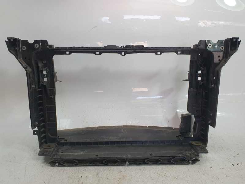 Recambio de panel frontal para volkswagen t-cross (c11, d31) 1.0 tsi referencia OEM IAM 2G0805303  