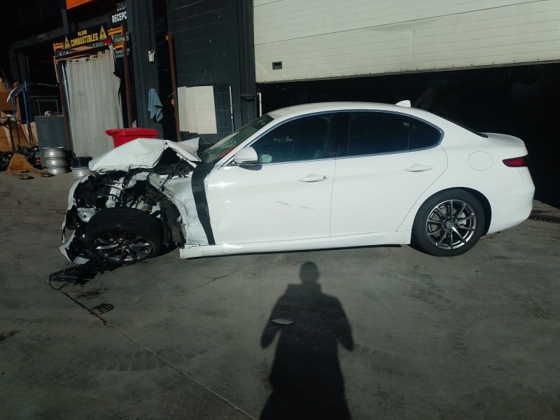 alfa romeo giulia (952_) del año 2018