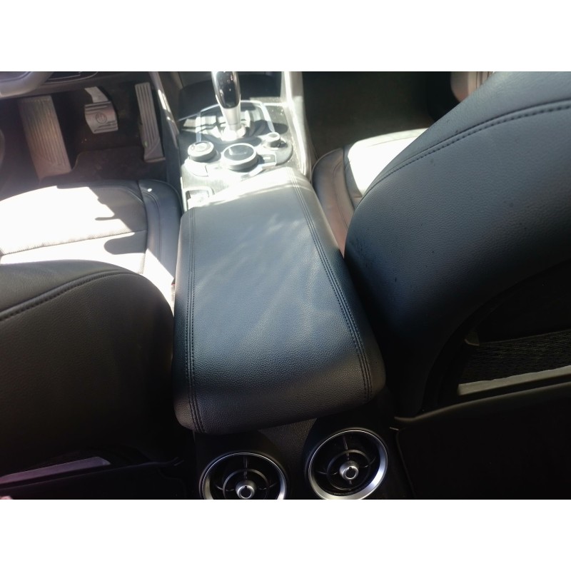 Recambio de apoyabrazos central para alfa romeo giulia (952_) 2.2 d (952aem250, 952aea250) referencia OEM IAM   