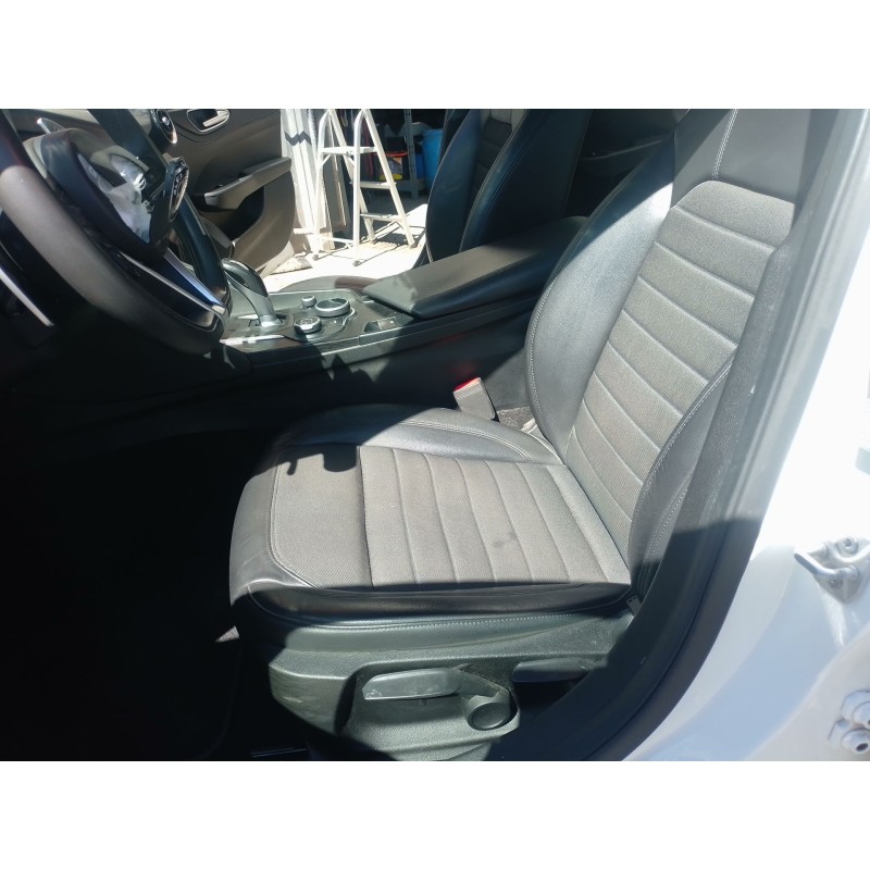 Recambio de juego asientos completo para alfa romeo giulia (952_) 2.2 d (952aem250, 952aea250) referencia OEM IAM   