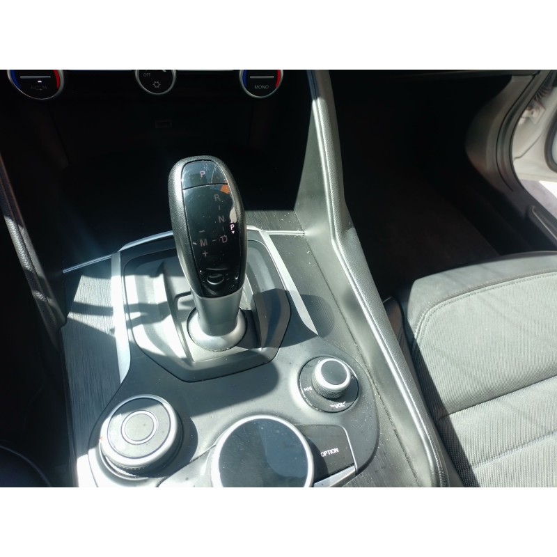 Recambio de palanca cambio para alfa romeo giulia (952_) 2.2 d (952aem250, 952aea250) referencia OEM IAM   