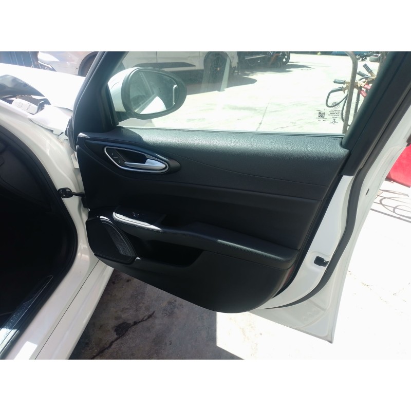 Recambio de elevalunas delantero derecho para alfa romeo giulia (952_) 2.2 d (952aem250, 952aea250) referencia OEM IAM   