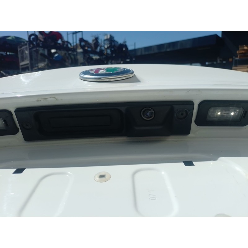 Recambio de maneta exterior porton para alfa romeo giulia (952_) 2.2 d (952aem250, 952aea250) referencia OEM IAM   