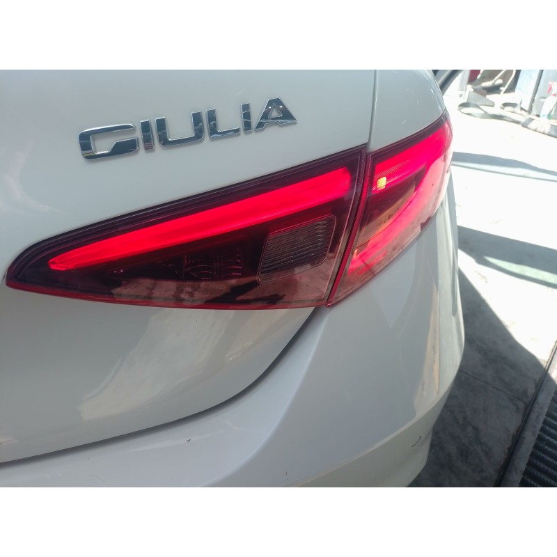 Recambio de piloto trasero derecho interior para alfa romeo giulia (952_) 2.2 d (952aem250, 952aea250) referencia OEM IAM   