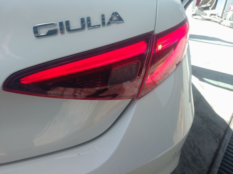 Recambio de piloto trasero derecho interior para alfa romeo giulia (952_) 2.2 d (952aem250, 952aea250) referencia OEM IAM   