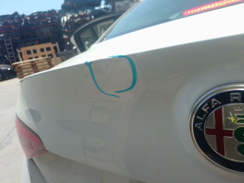 Recambio de tapa maletero para alfa romeo giulia (952_) 2.2 d (952aem250, 952aea250) referencia OEM IAM   