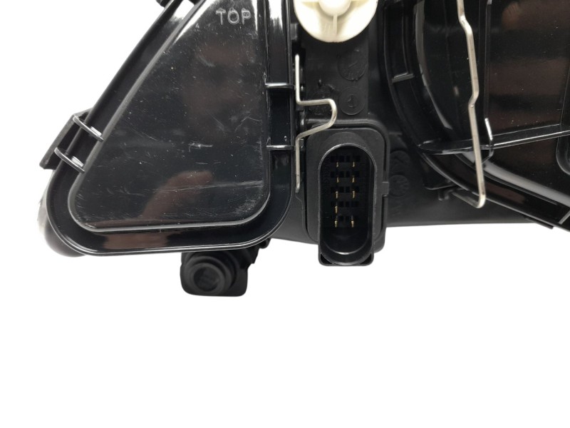 Recambio de faro izquierdo para seat ibiza (6l1) referencia OEM IAM 6L1941751B  10121171002/11852103/9000063/ST0334924