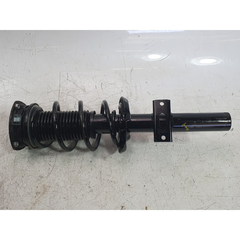 Recambio de amortiguador delantero derecho para volkswagen t-cross (c11, d31) 1.0 tsi referencia OEM IAM 2Q0413031DL  