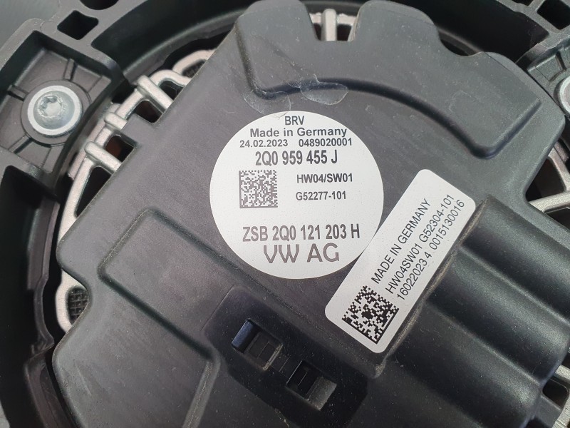 Recambio de electroventilador para volkswagen t-cross (c11, d31) 1.0 tsi referencia OEM IAM 2Q0121207J  