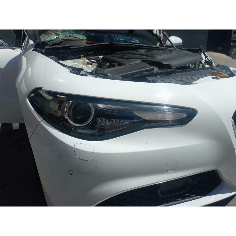 Recambio de faro derecho para alfa romeo giulia (952_) 2.2 d (952aem250, 952aea250) referencia OEM IAM   