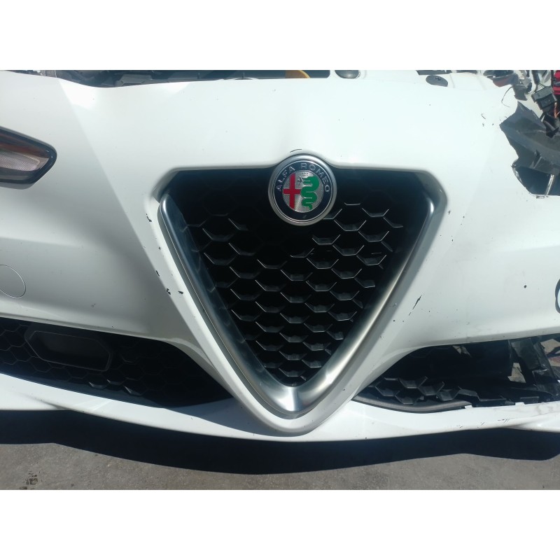 Recambio de rejilla delantera para alfa romeo giulia (952_) 2.2 d (952aem250, 952aea250) referencia OEM IAM   