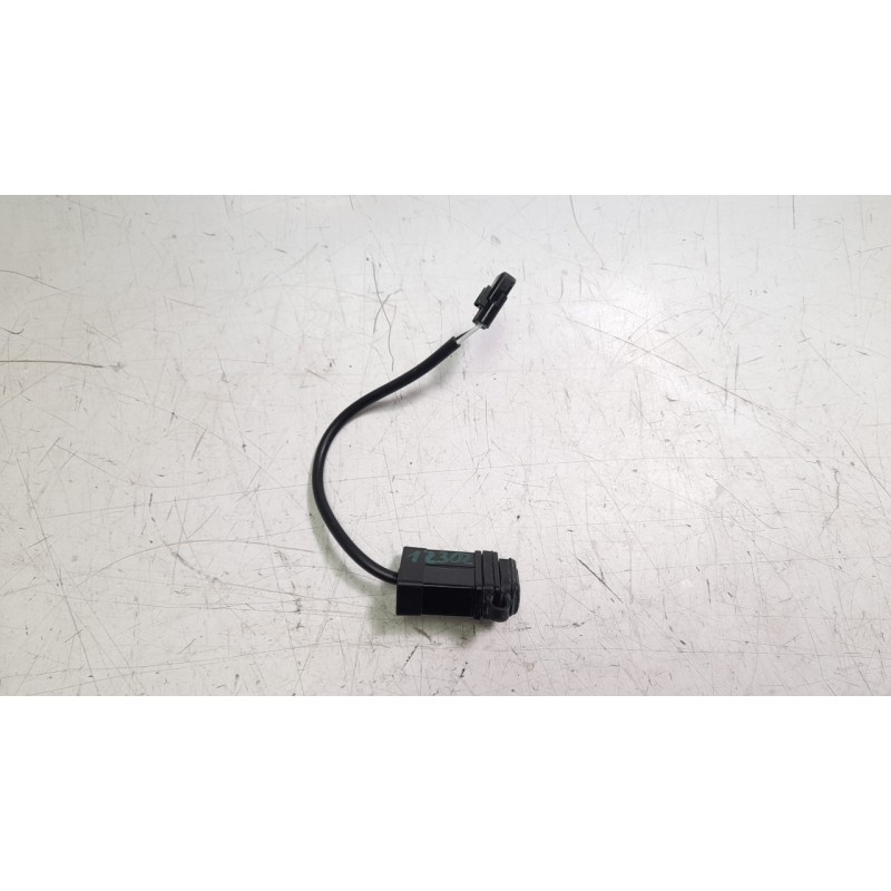 Recambio de modulo electronico para triumph street triple 765 rs street triple 765 rs referencia OEM IAM T2501422  