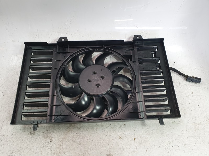 Recambio de electroventilador para citroën c4 x e-shine referencia OEM IAM 9826929880  