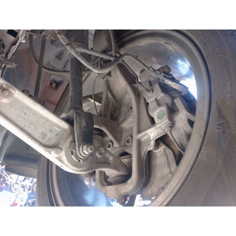 Recambio de mangueta delantera derecha para alfa romeo giulia (952_) 2.2 d (952aem250, 952aea250) referencia OEM IAM   