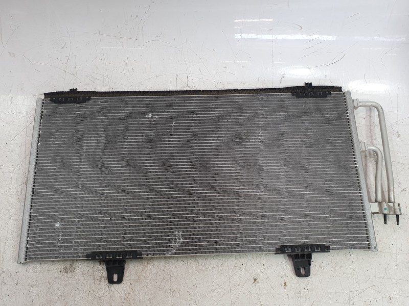 Recambio de condensador / radiador aire acondicionado para citroën c4 x e-shine referencia OEM IAM 9827255780A T83928B 350648